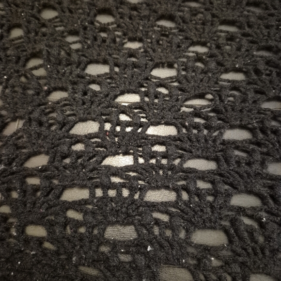 Handmade Knit Scarf - Picture 5 of 8